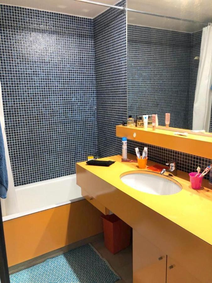Апартаменты Loueurdappart - Studio Terrasse, Acces Direct Plage Benoit Ла-Боль-Эскублак Экстерьер фото